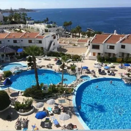 2 Bedroom Aprt Ocean View Адехе