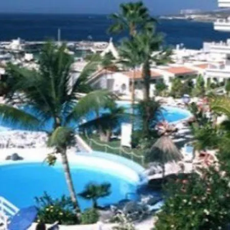 2 Bedroom Aprt Ocean View *