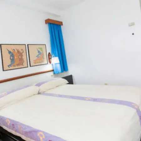 2 Bedroom Aprt Ocean View