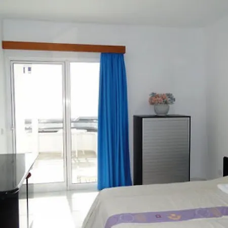 2 Bedroom Aprt Ocean View Апартаменты *